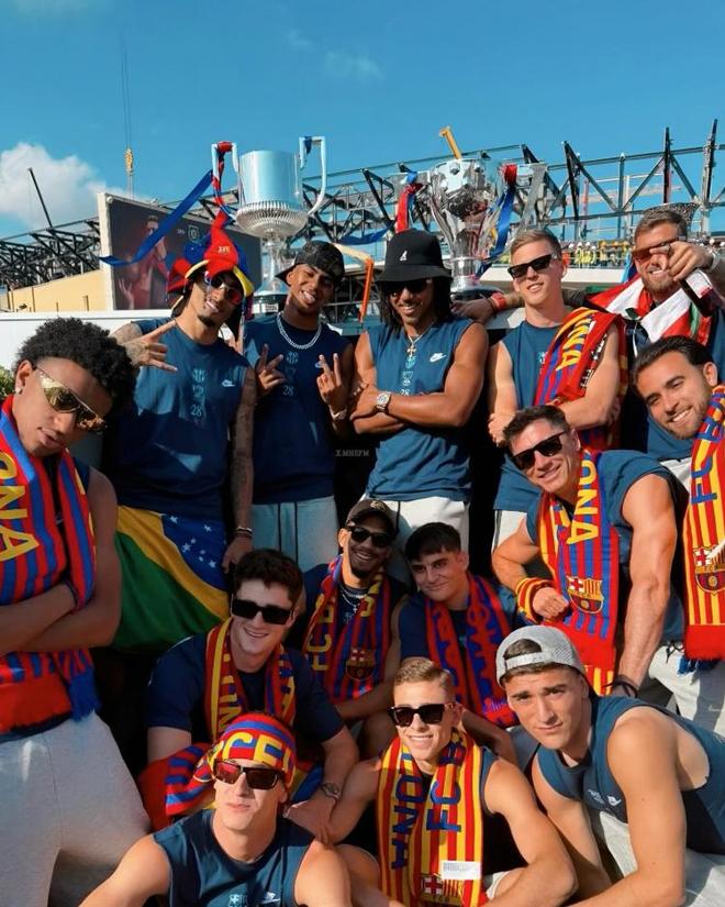 皇马青训小将获征召！18岁天才后卫冲击一线队，卡马温加伤愈归队